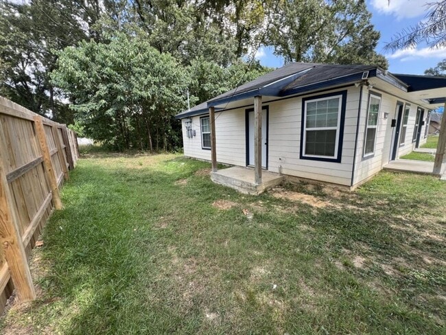 Building Photo - Must See!  New Construction!  1 bedroom, 1...