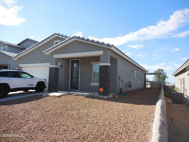 Building Photo - 12808 Epsom Dr