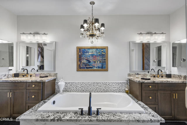 Building Photo - 4012 Tradewinds Dr