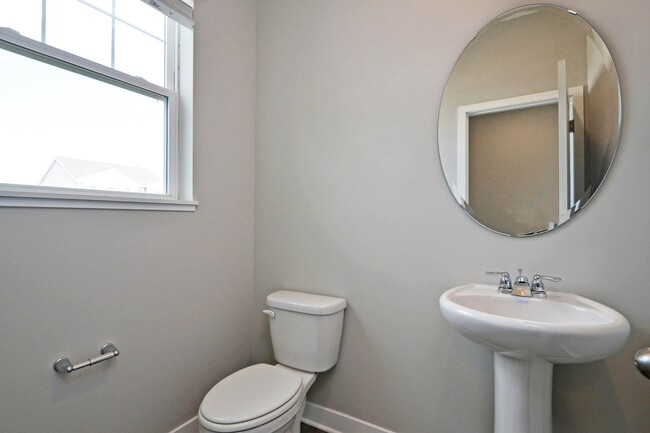 Building Photo - 23465 Ashbury Dr