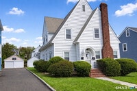 Building Photo - 51 Plymouth Rd