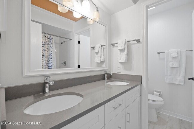 Building Photo - 7030 U.S. Rte 1