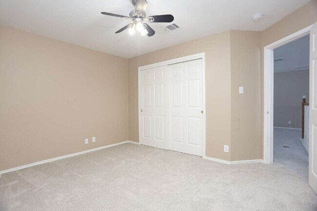 Building Photo - 14514 Redwood Valley