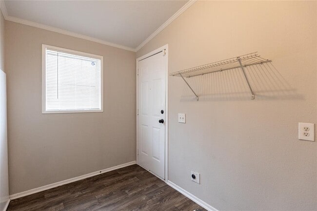 Building Photo - 4612 Blue Meadow Dr