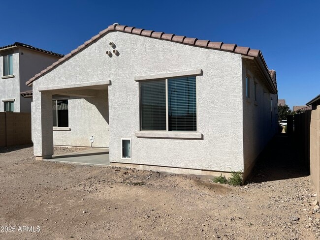 Building Photo - 19955 W Heatherbrae Dr