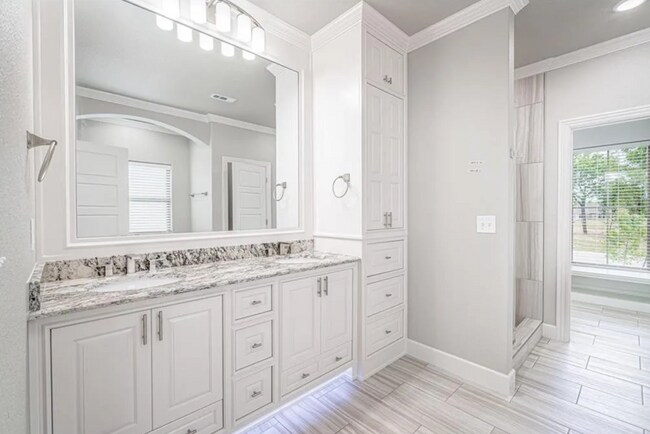 Building Photo - Stunning Home for Rent in Coler Creek!