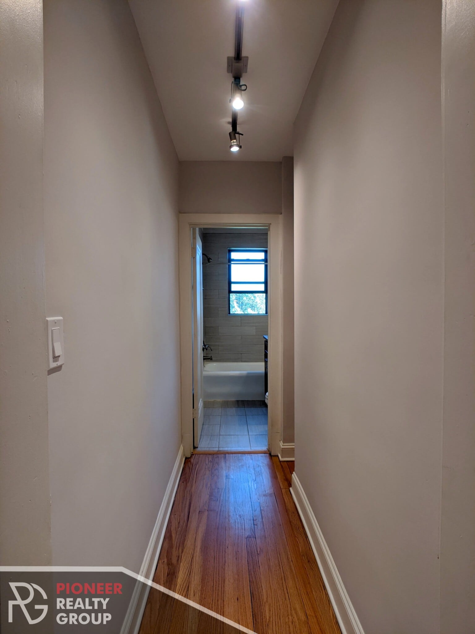 Building Photo - 2315 N Rockwell St