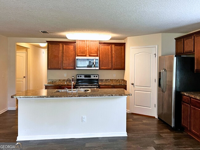 Building Photo - 232 Brooklet Cir