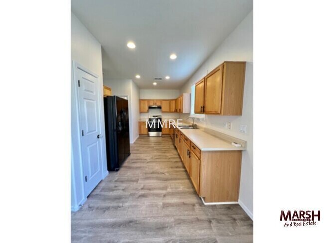 Building Photo - Nice 2-story home in Chandler with 4 bedrooms!