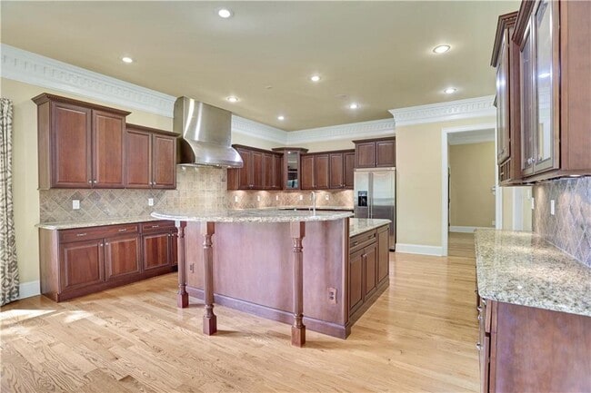 Building Photo - 6295 Windward Pkwy