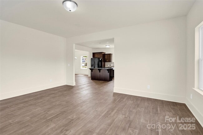 Building Photo - 207 Aspire Cir