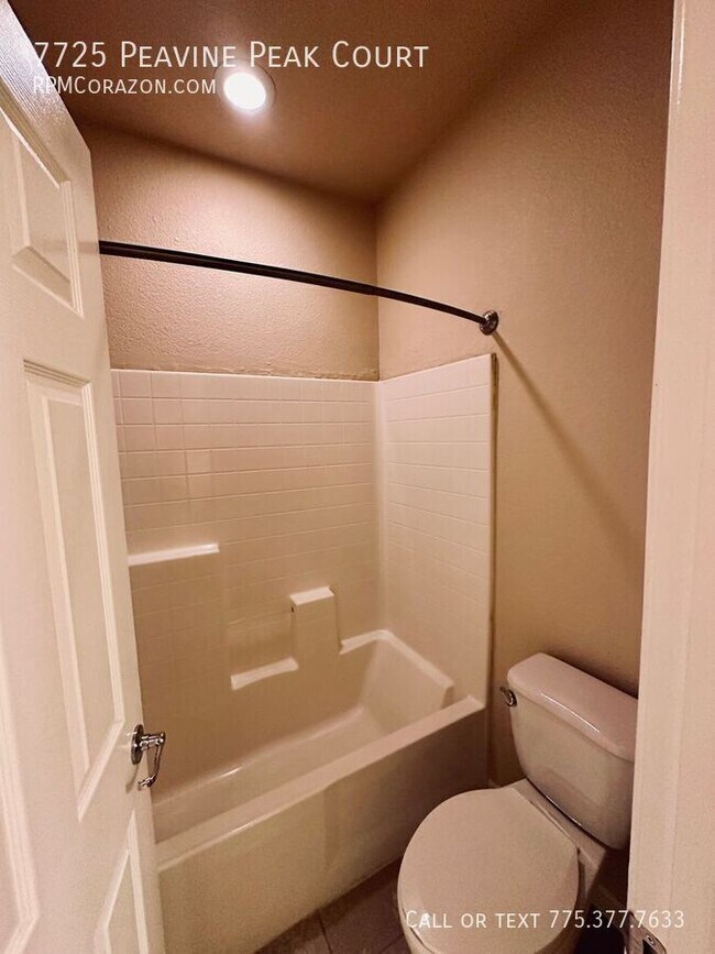 Building Photo - 7725 Peavine Peak Court