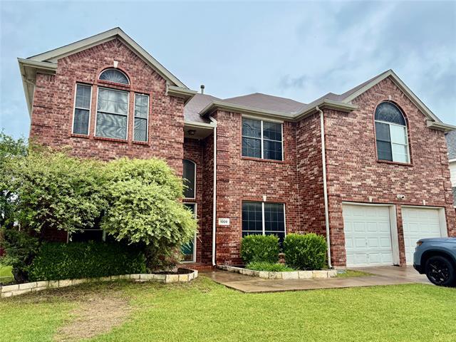 Building Photo - 1009 Yarnell Pl