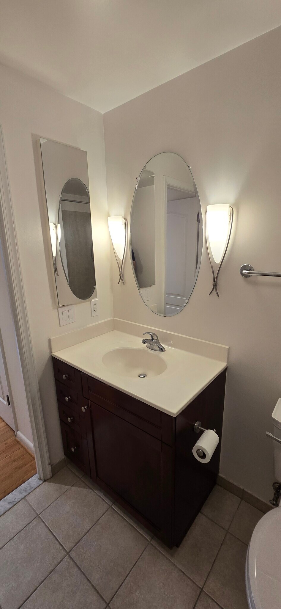 Building Photo - 1111 11th St NW