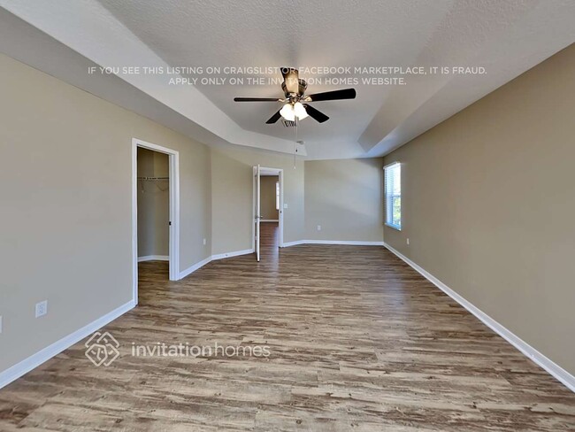 Building Photo - 10721 Bamboo Rod Cir