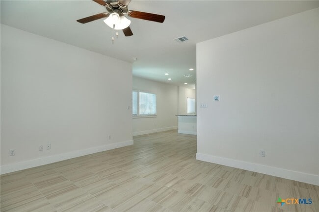 Building Photo - 303 Alamar Knot Way