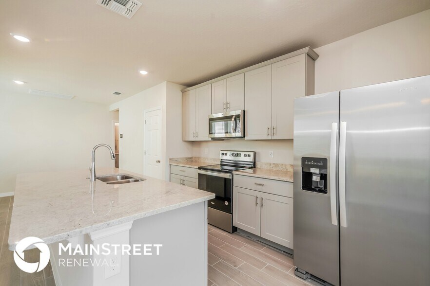 Building Photo - 574 Amadoras Wy
