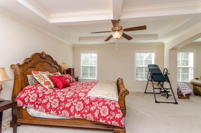 Building Photo - 255 Mimosa Dr