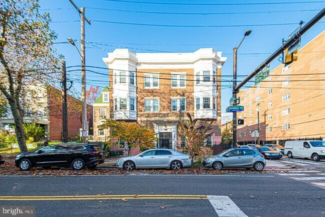 Building Photo - 1501 W Allegheny Ave