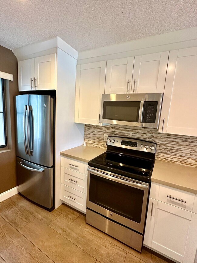 Building Photo - 4822 Esedra Ct