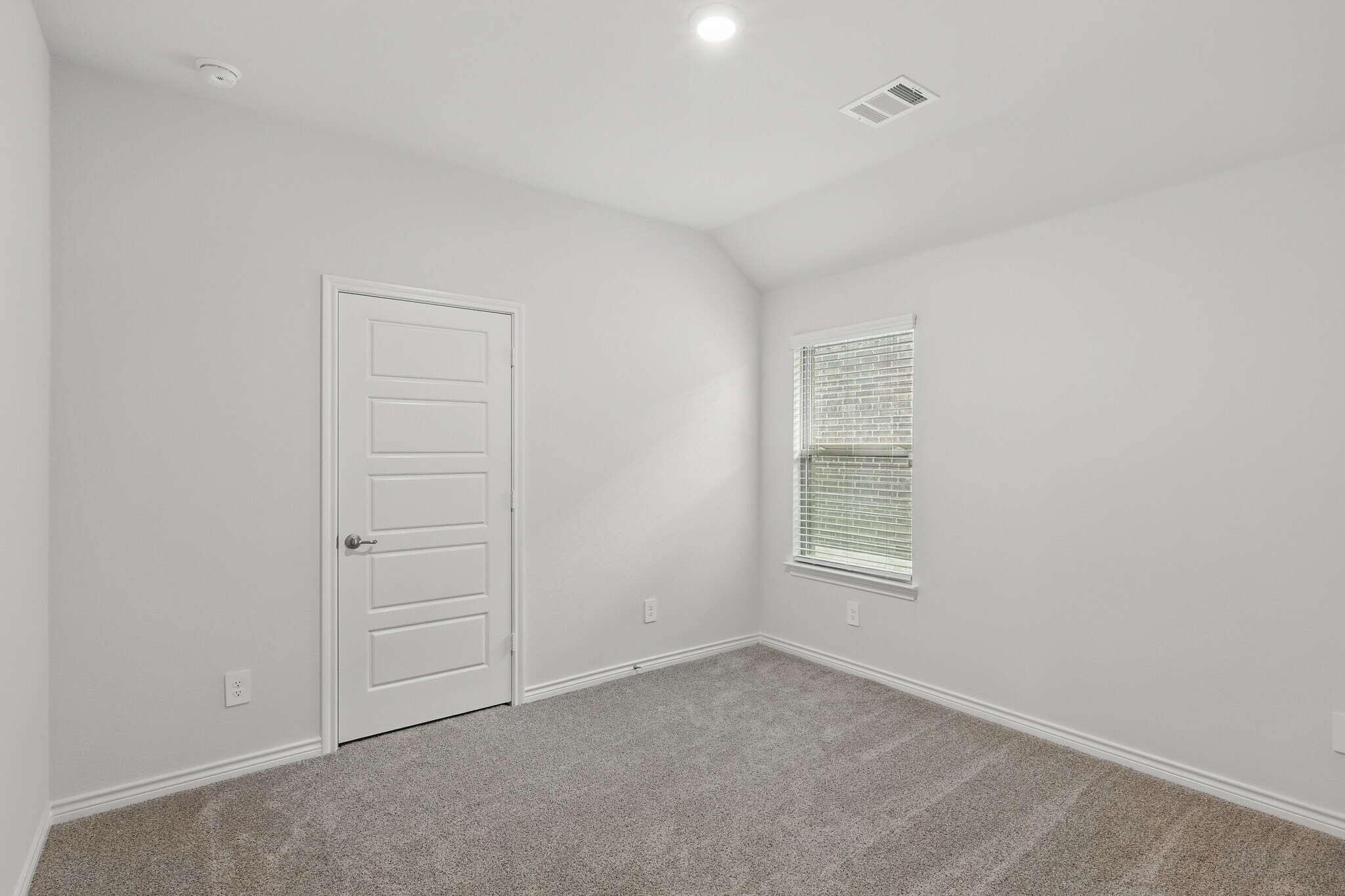 Building Photo - 9732 Quail Pointe Rd