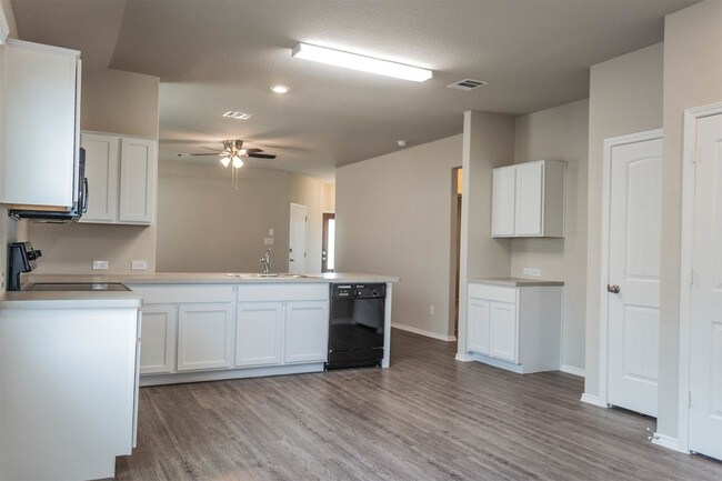 Building Photo - 2340 Arctic Warbler