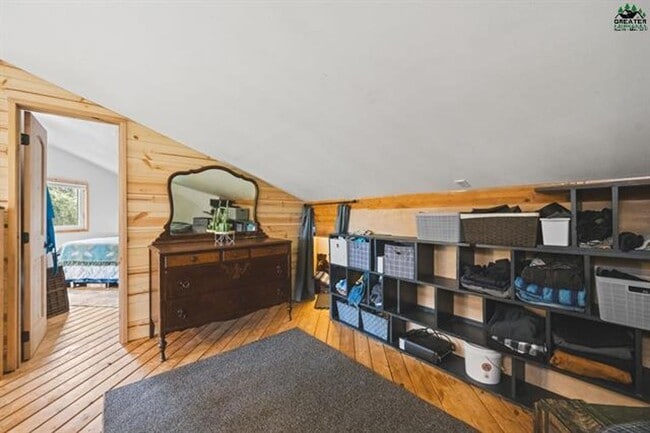 Building Photo - Charming 1-Bedroom Home on the Outskirts o...