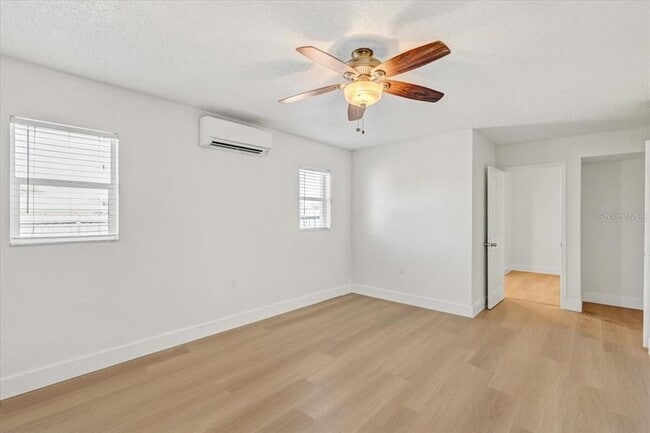 Building Photo - 7012 Pin Cherry Ln