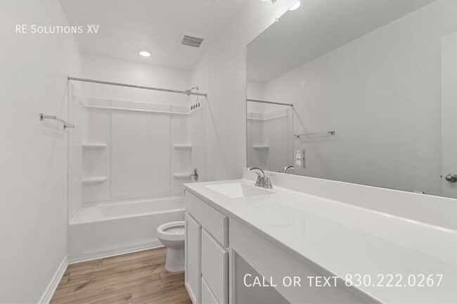 Building Photo - 9514 Hinterlands Dr