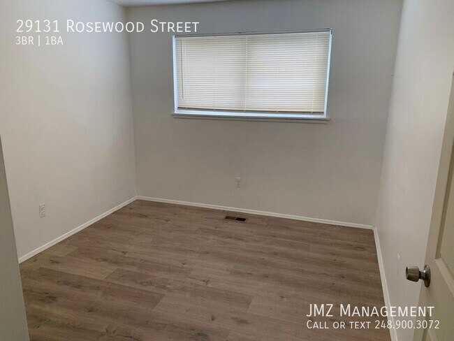 Building Photo - 29131 Rosewood St