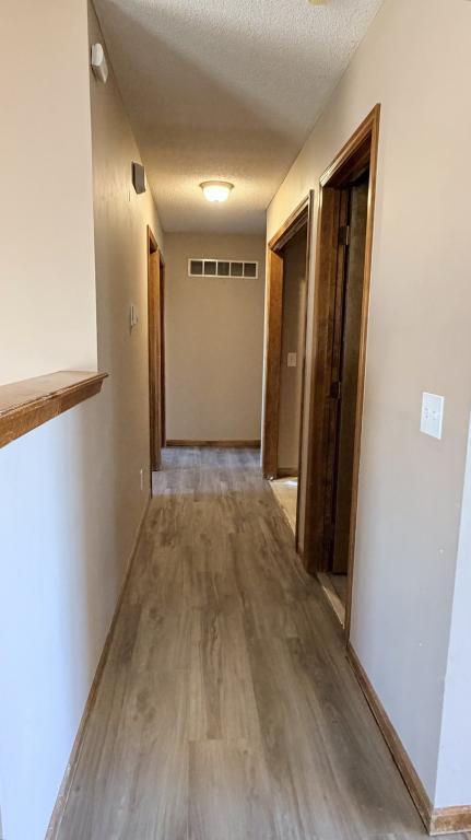 Building Photo - 2213 Larkspur