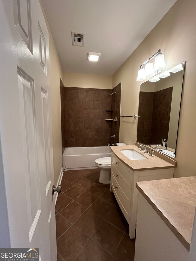 Building Photo - 55 E Main St