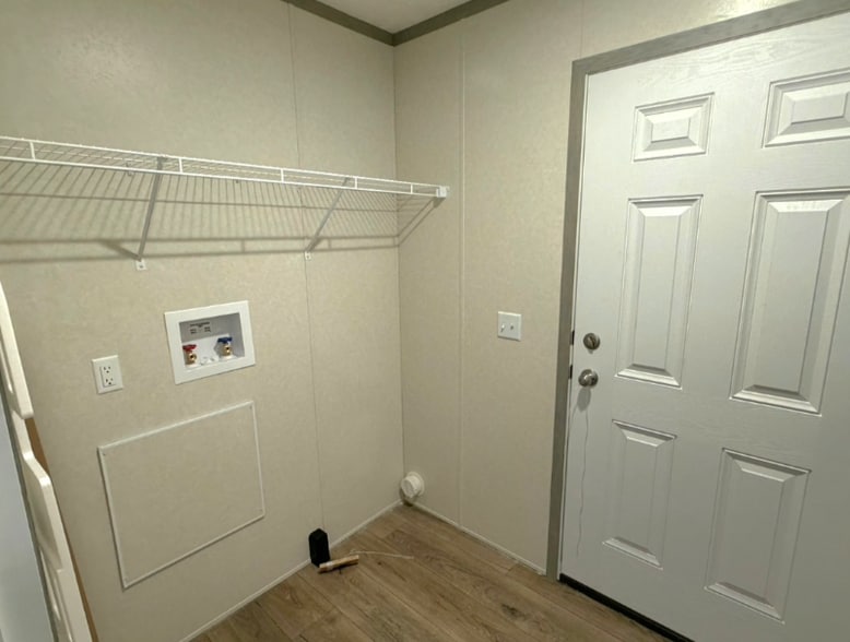 Building Photo - 7145 S Meridian St