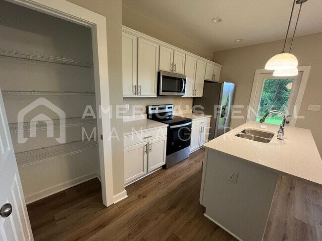 Building Photo - Home for Rent in Foley, AL!!! Available to...