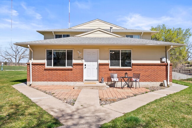 Building Photo - 7309 W Hampden Ave