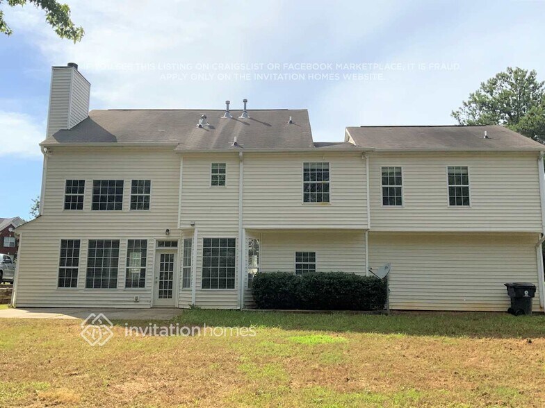 Building Photo - 260 Saddle Ridge Way