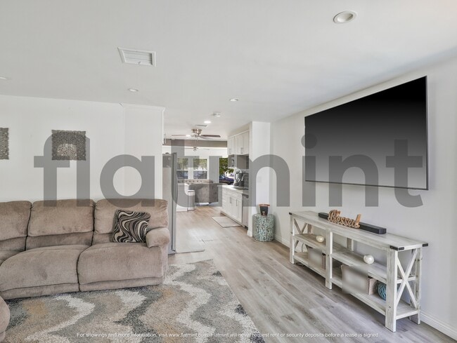 Building Photo - 3835 W 147th Pl