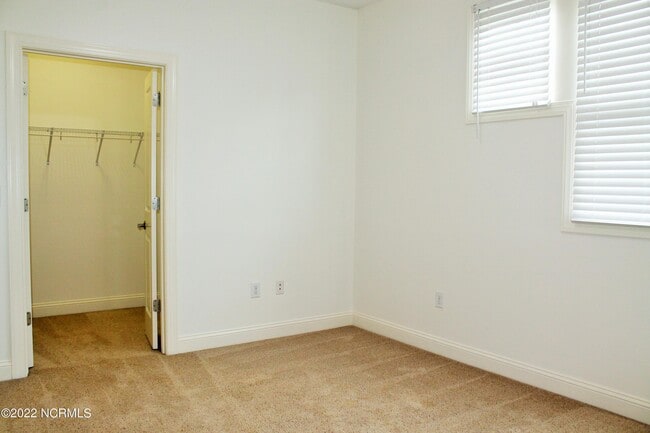Building Photo - 33 Elk Ridge Ln
