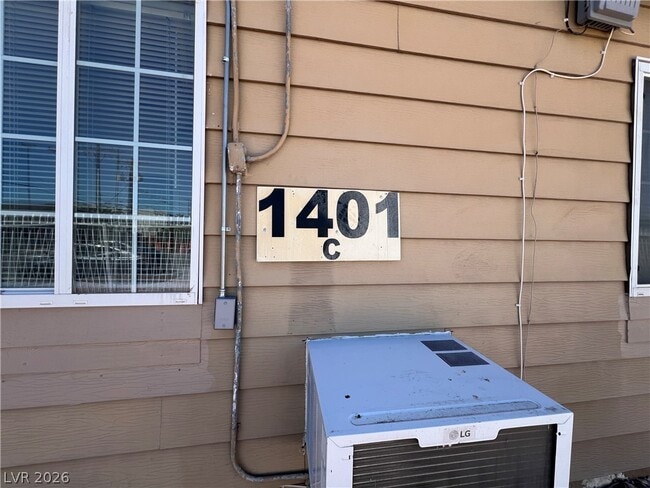 Building Photo - 1401 S Casino Center Blvd