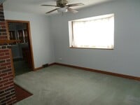 Building Photo - Great house very close to JMU!