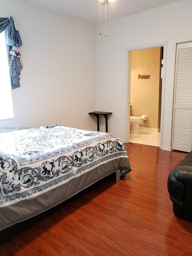 Building Photo - 1582 NW 182nd Way