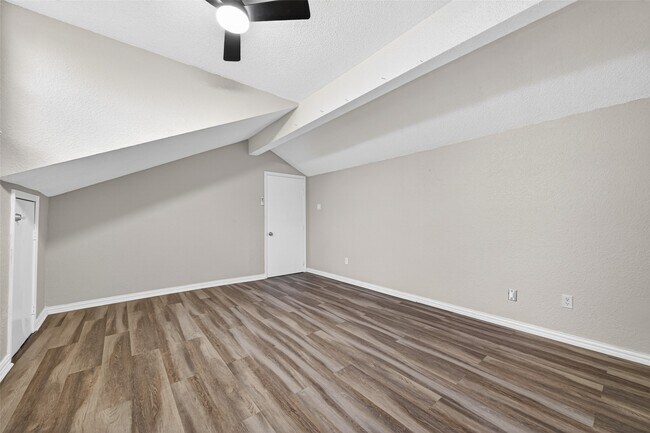 Building Photo - 12307 Gambit Dr