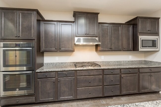 Building Photo - 318 Cornelius Wy