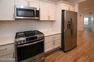 Building Photo - 206 NJ-71
