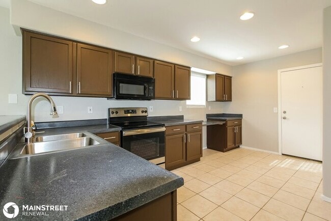 Building Photo - 7013 W Aire Libre Ave, Peoria, AZ 85382