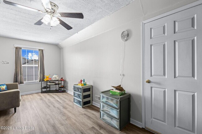 Building Photo - 164 White Blossom Dr