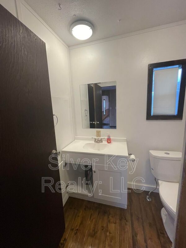 Building Photo - 462 Co Rd 669