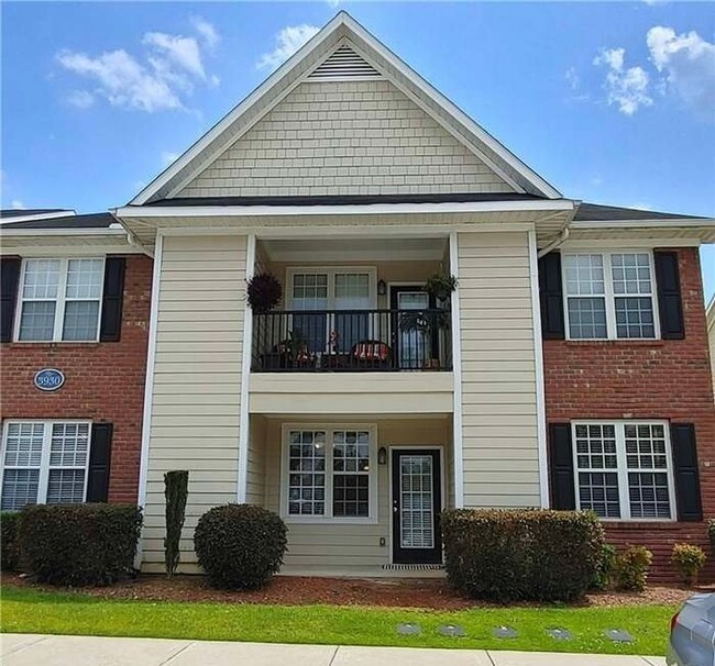 Building Photo - 3930 Bardstown Ct