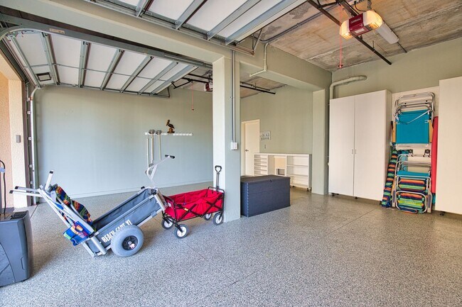Building Photo - BEACH FRONT! Seasonal/Annual Rental – Turnkey Stunning Condo on Venice Island, 1,700+ sq ft, 2 Be...