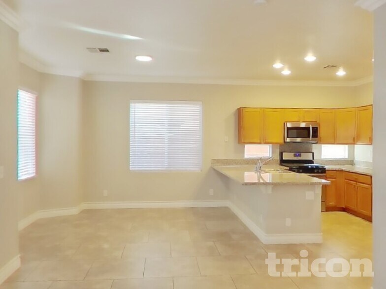 Building Photo - 6046 W Traviata Ave